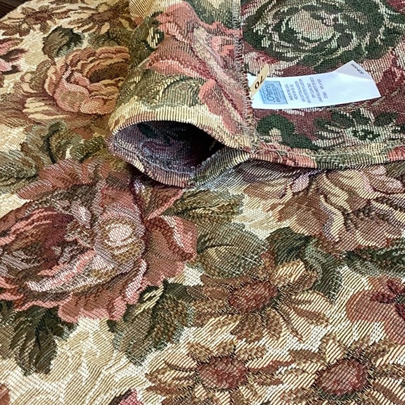 FINAL SALE PRICE Floral Tapestry Window Valance - 51” Wide - Picture 5 of 5